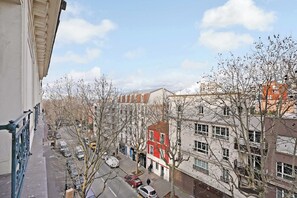 الإطلالة من المنشأة