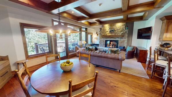 TV - Ski Vista Penthouse 278 (Vail)