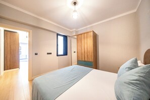 1 bedroom, iron/ironing board, free WiFi
