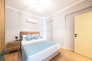 1 bedroom, iron/ironing board, free WiFi