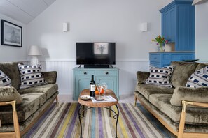 Fernseher, Stereoanlage