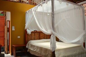 House, 2 Bedrooms, Patio, Garden View | 2 bedrooms - Villa 5 - Modern 2 Bed Villa in Playa Chiquita (Cahuita)