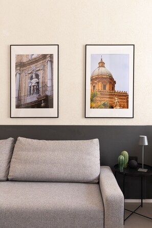 Interior - Cozy accommodation in the center of Palermo within walking distance of Via Libertà. (Palermo)