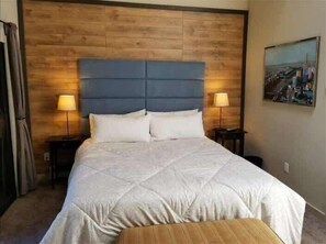 3 多间卧室、熨斗/熨衣板、WiFi、床单