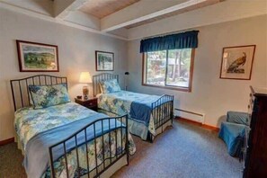 3 sovrum, strykjärn/strykbräda, wi-fi och sängkläder