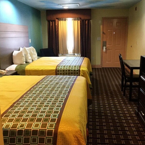 Room - Palace Inn (San Antonio)