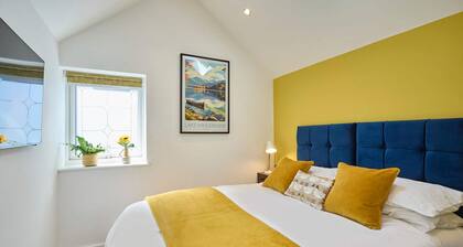 Host Stay Garden Studio