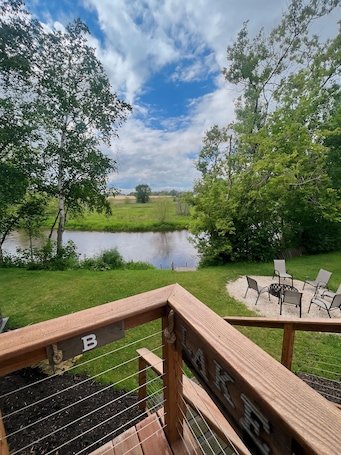 Property grounds. Relax N Rentals Modern Riverside 2BR Algoma WI