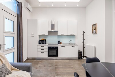 Casta Diva Fervore Apartments