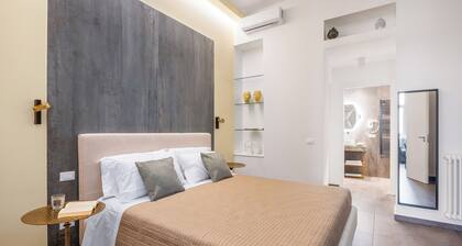 Casta Diva Fervore Apartments
