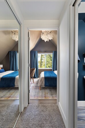 3 slaapkamers, een strijkplank/strijkijzer, gratis wifi, beddengoed