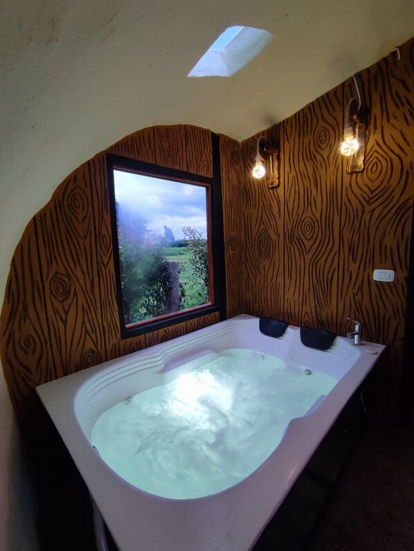 Cabin Deluxe, được phép mang theo vật nuôi, quang cảnh vườn | Bồn tắm spa riêng