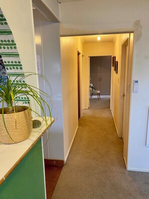 Interior - Central Māngere Bridge Gem, Family and Pet Friendly. Close to the Airport. (Auckland)