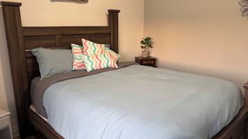 2 bedrooms, WiFi, bed sheets