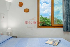3 habitaciones y ropa de cama