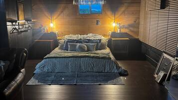 1 chambre, fer et planche à repasser, Wi-Fi, literie fournie