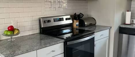 Microonde, forno, piano cottura