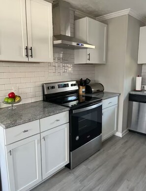 Microonde, forno, piano cottura