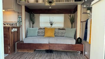 Smart TV, stereo