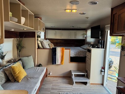 Cozy Rv Park located on 21 acres overlooking Elephant Butte with beautiful pool