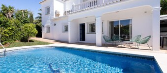 Villa Blue Skies Calahonda