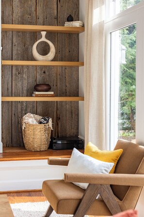 Interior - Stunning Designer Home adjacent to the Harpeth River just outside of Nashville (Kingston Springs)