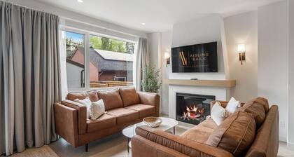 La More | Hot Tub | Kensington | Luxury | Office