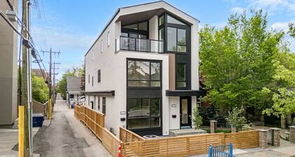 La Petite | Hot Tub | Kensington | Fenced Yard