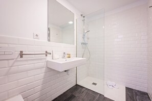 Hair dryer, towels