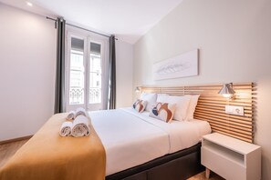 2 bedrooms, desk, iron/ironing board, free WiFi