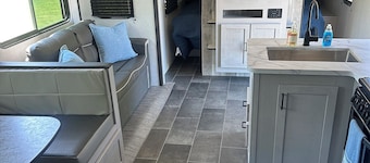 Newer camper/RV with AC in charming Rexburg