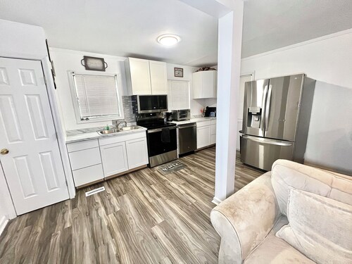 Stainless Steel Retreat in Downtown Athens