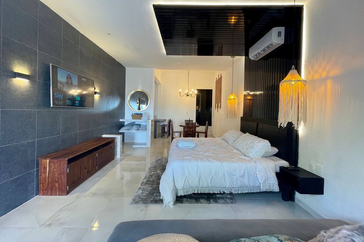 Quarto quádruplo luxo, vista para a lagoa | Fachada