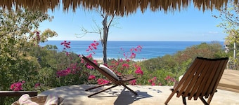 Casa Monte Pacifico, your haven of serenity between beach and rainforest.