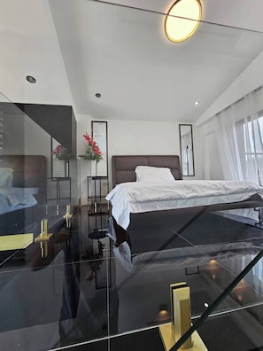 1 bedroom, internet, bed sheets