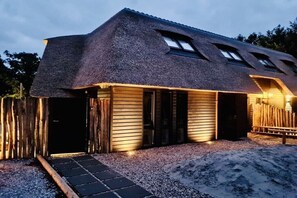 Exterior - Sieta Comfortable holiday residence (Ballum Ameland)