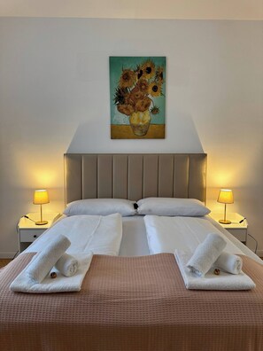 2 Schlafzimmer, Bügeleisen/Bügelbrett, Internetzugang, Bettwäsche