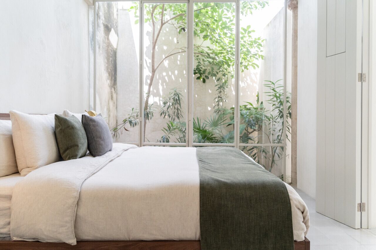 1 soveværelse, skrivebord, strygejern/strygebræt, weekendseng