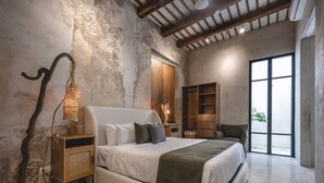 Unclassified image, 4 of 22, button - Artsy loft with plunge pool and rooftop terrace (Mérida)