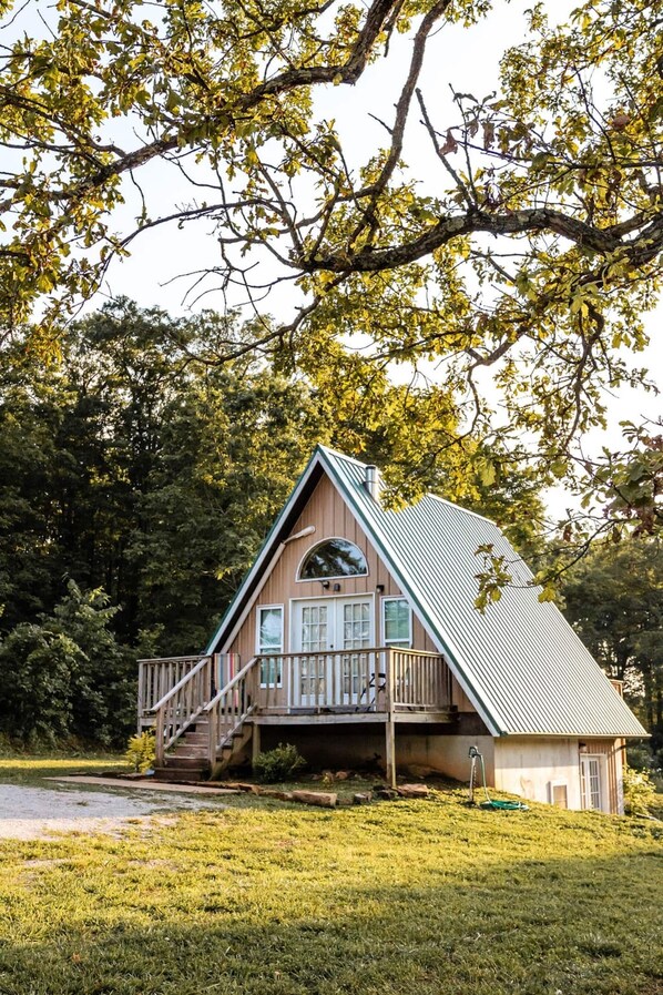 Exterior - Arkansas A-Frame creates cozy, comfortable memories for years to come. (Compton)