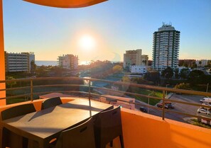 Outdoor dining - PRAIA DA ROCHA - PARAISO SOL I (Portimão)