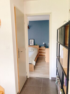 3 bedrooms, iron/ironing board, WiFi