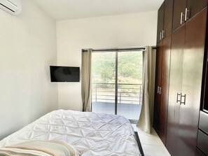 2 dormitoris, planxa i posts de planxar, wifi gratuïta i roba de llit