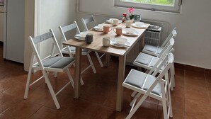 Dining - Hideaway House 01 with Garden and FreeParking (Budapest)