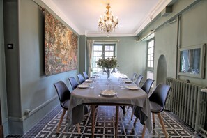 Dining - Gîte du chateau de Farge-Allichamps (Farges-Allichamps)