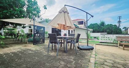 Modern 1-Bedroom Suite Near EAG Airport – Comfort, Style & Convenience