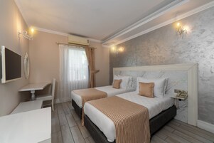 Deluxe Double or Twin Room, Garden View | Premium bedding, in-room safe, desk, cribs (free)