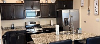  Purty's Graceful Place, In Joyful Las Cruces!