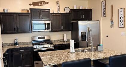 Purty's Graceful Place, In Joyful Las Cruces!