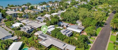 المنشأة من الخارج